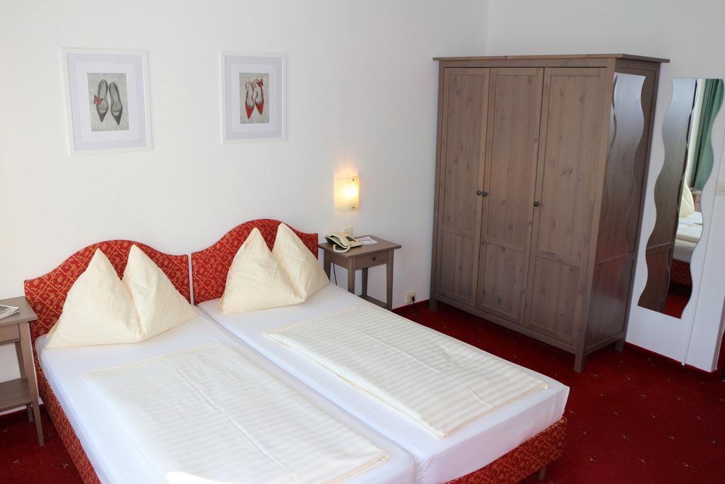 Hotel Gasthof Kasino Villach Cameră foto
