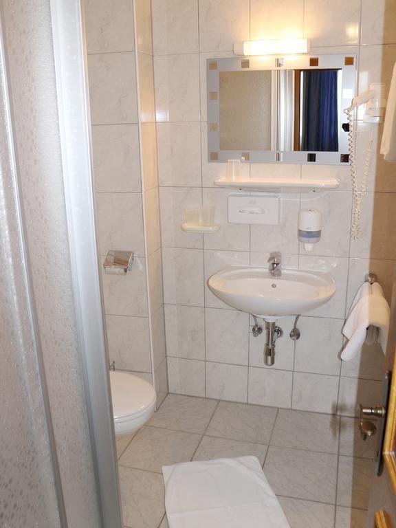 Hotel Gasthof Kasino Villach Cameră foto